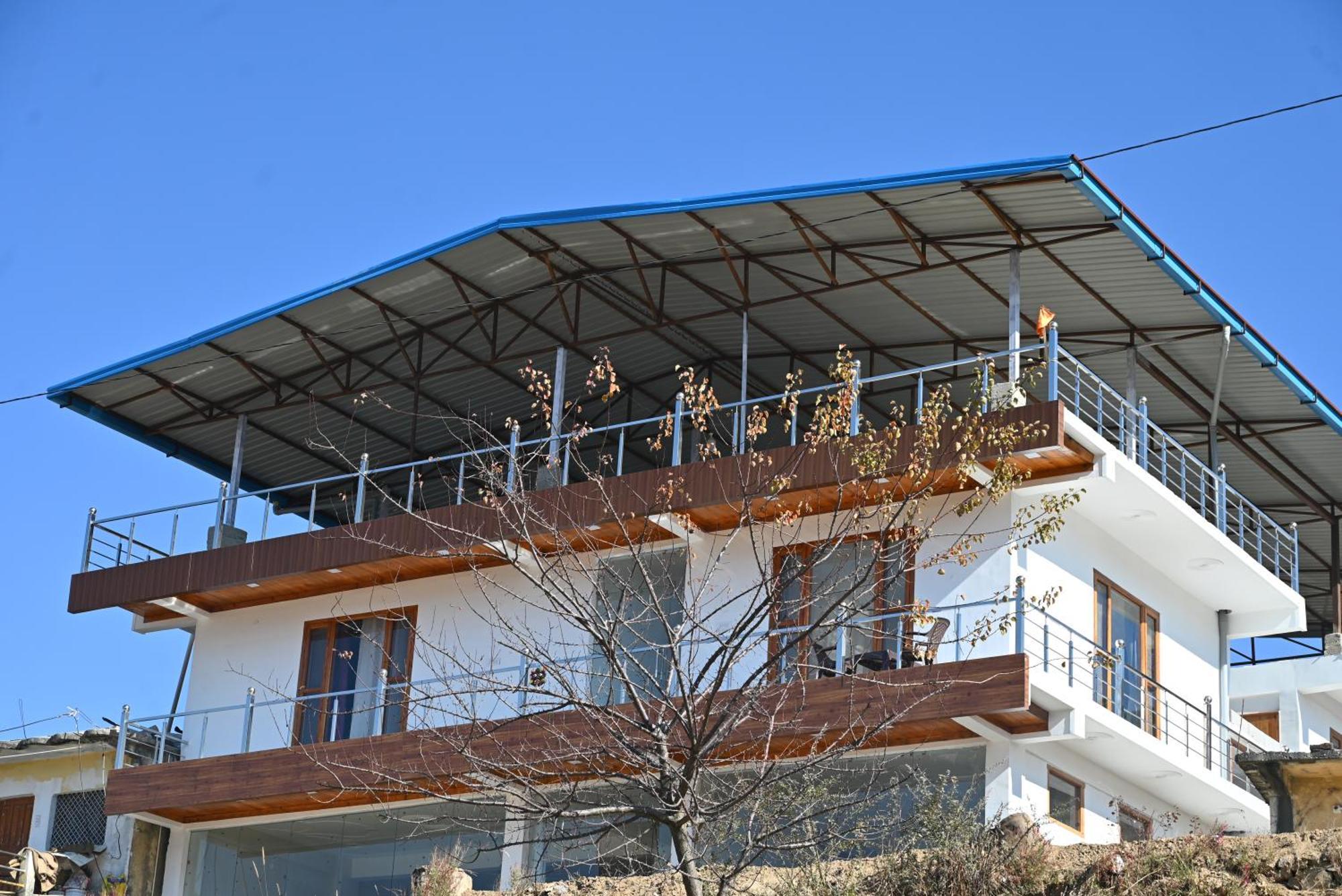 Himalayan Hill Top Resort Kanatal Zewnętrze zdjęcie