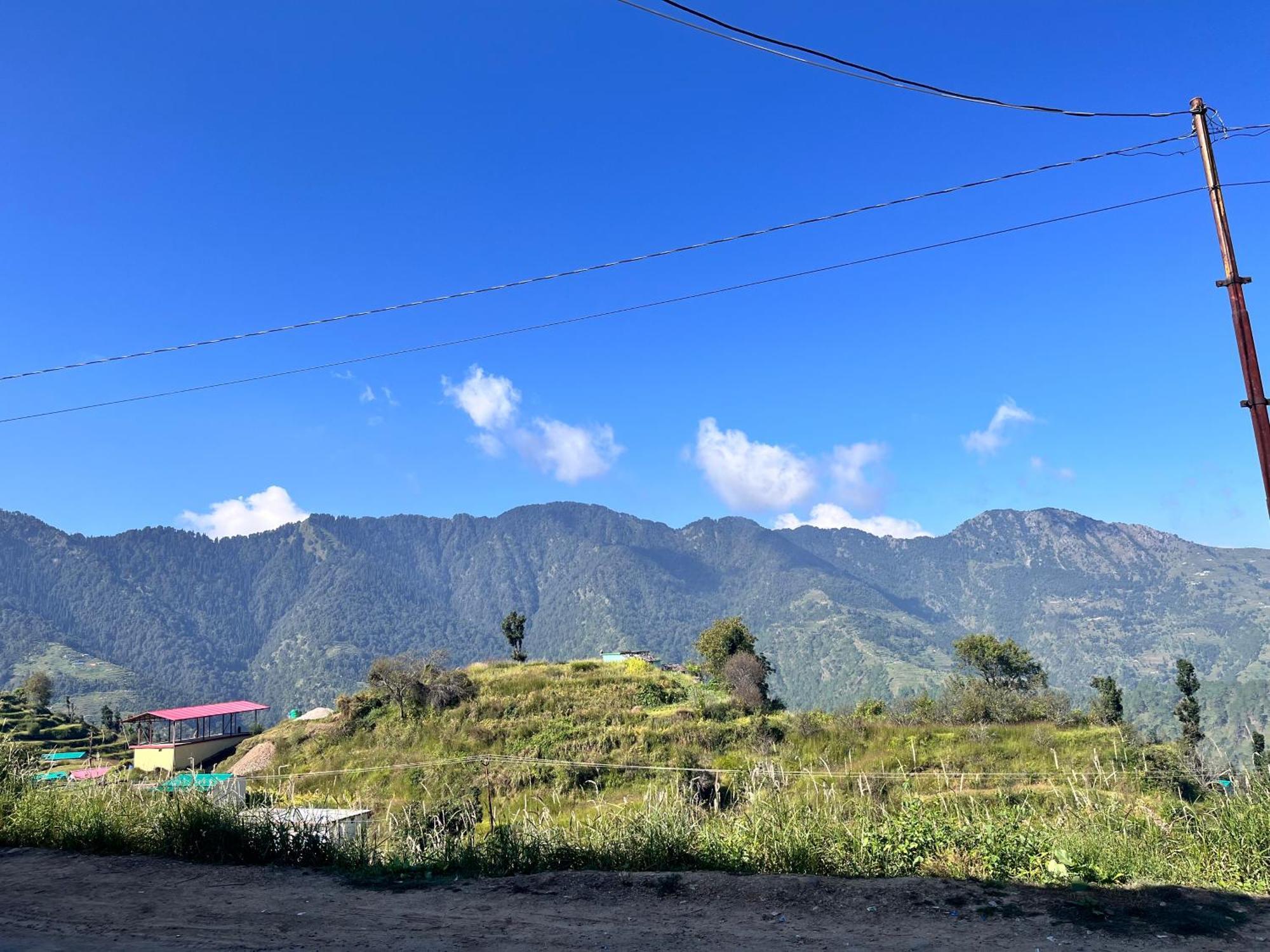 Himalayan Hill Top Resort Kanatal Zewnętrze zdjęcie